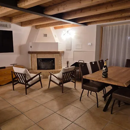 Dimora Del Serva Tatil Evi